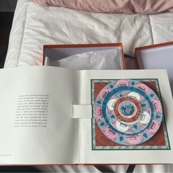 NWT Hermès Pop Up Coffee Table Book - Picture 8 of 8